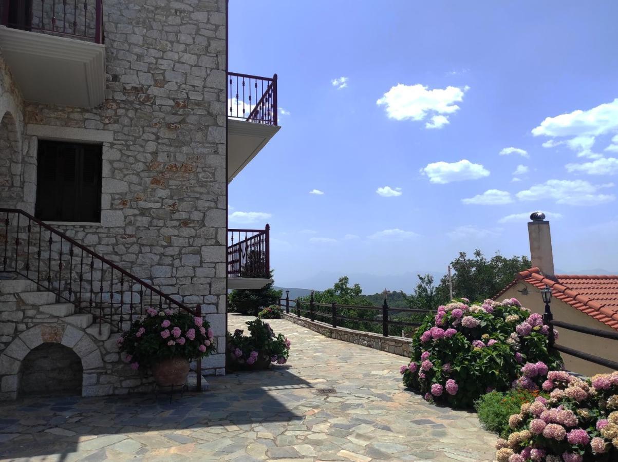 Meterizi Guesthouse Varvitsa Bagian luar foto