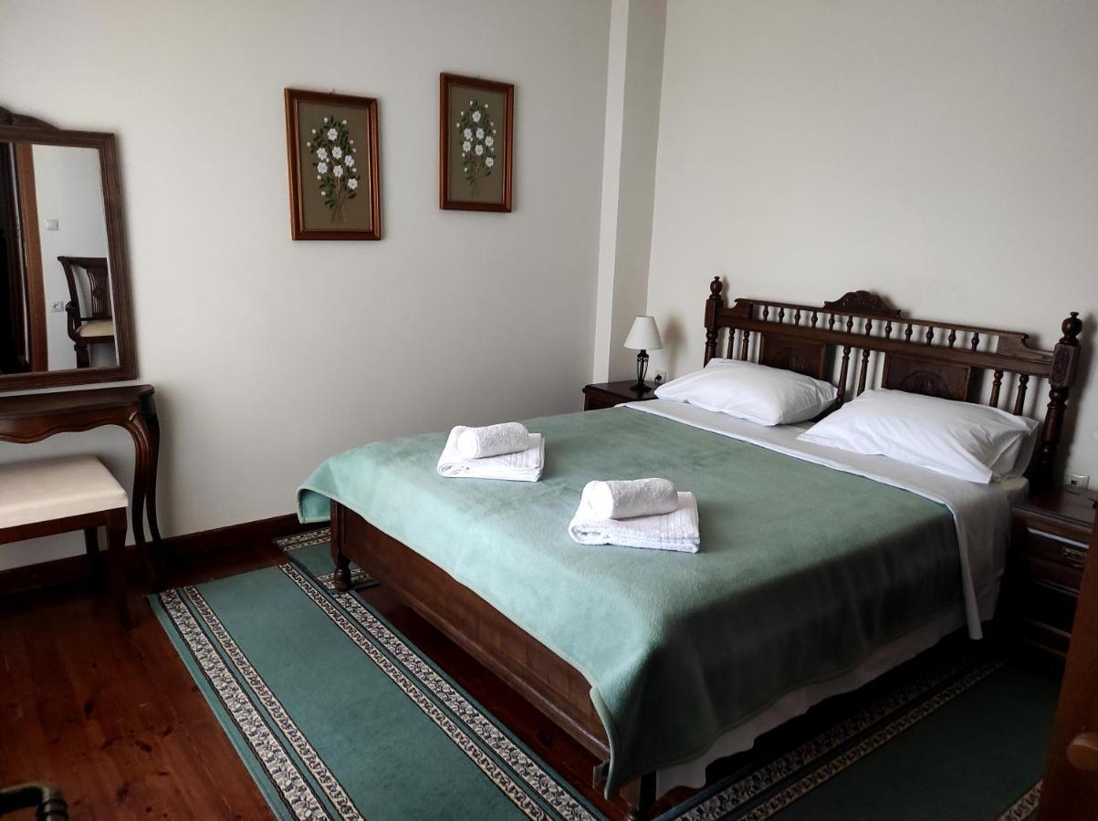 Meterizi Guesthouse Varvitsa Bagian luar foto